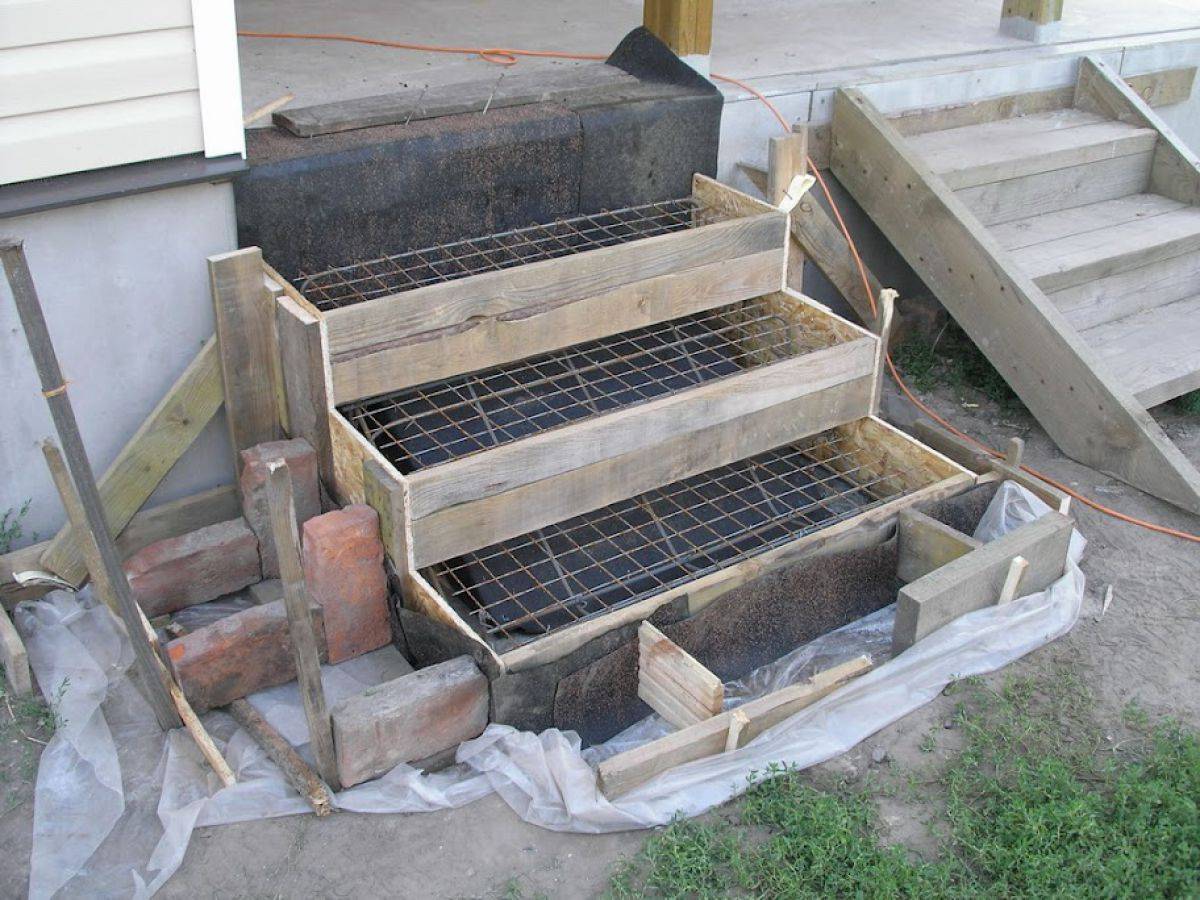 Лестница для крыльца из бетона: как правильно изготовить опалубку и залить бетон? | онлайн-журнал о ремонте и дизайне