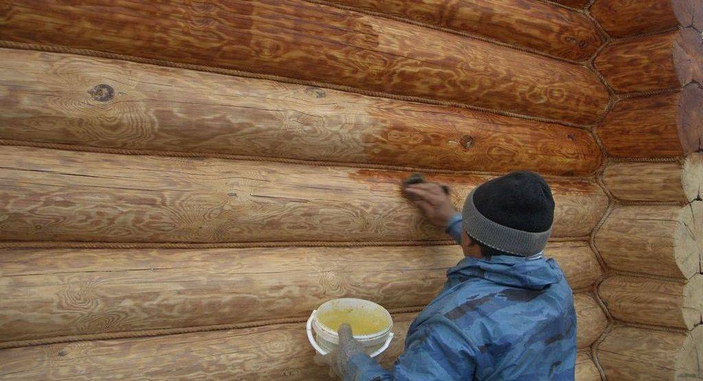 Чем обработать деревянный дом снаружи и внутри?