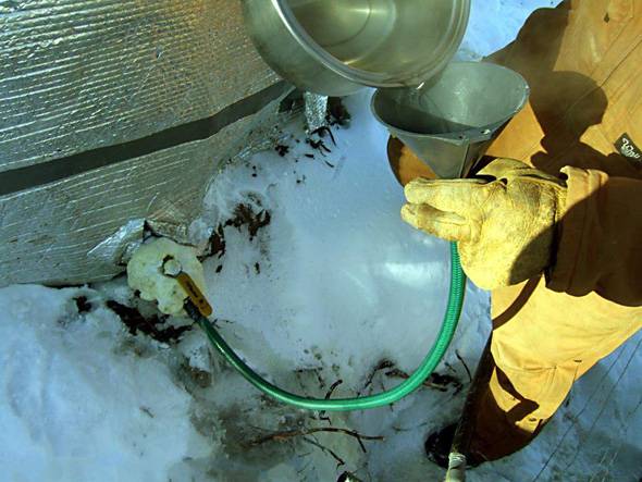 Что делать, если замерзла канализация - действия при замерзании канализации
