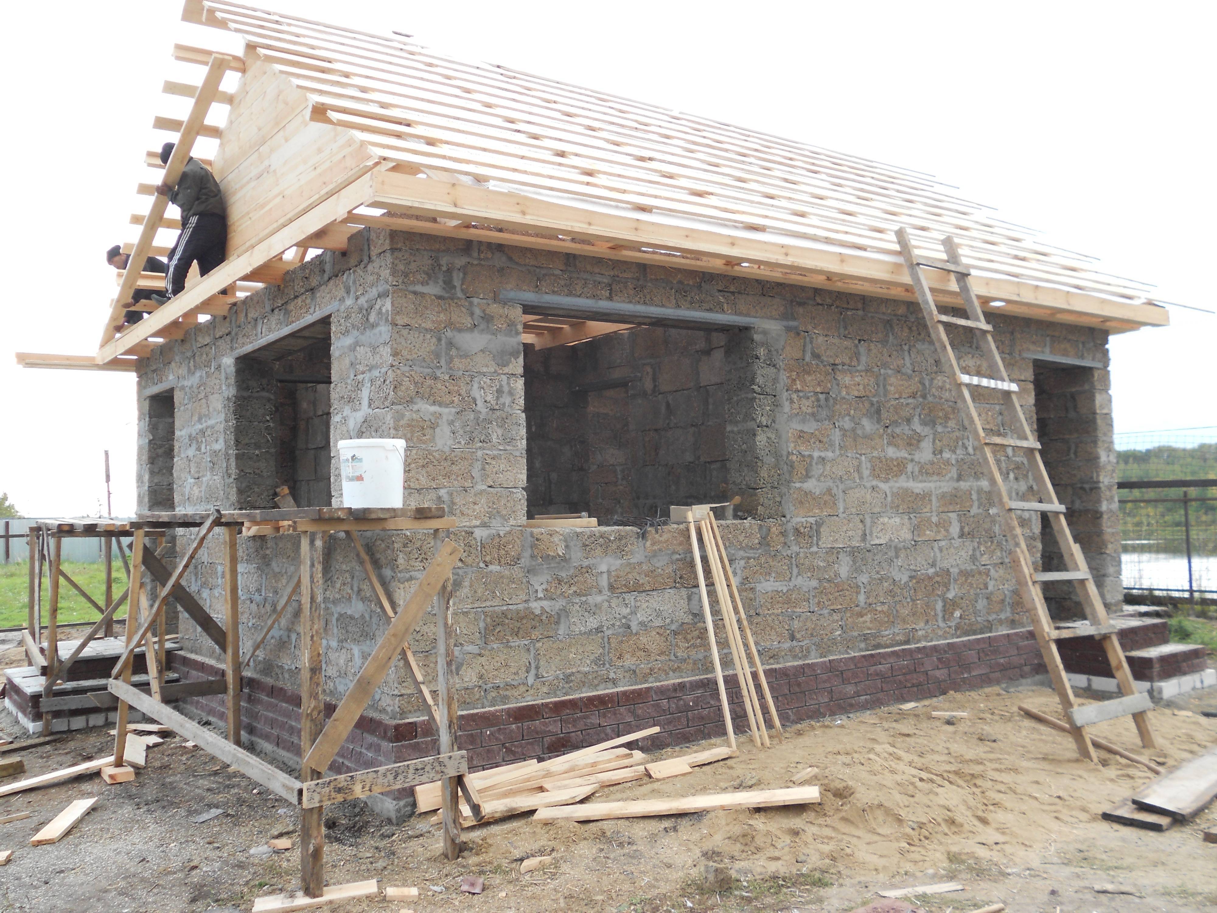Строительство дома из арболитовых блоков своими руками