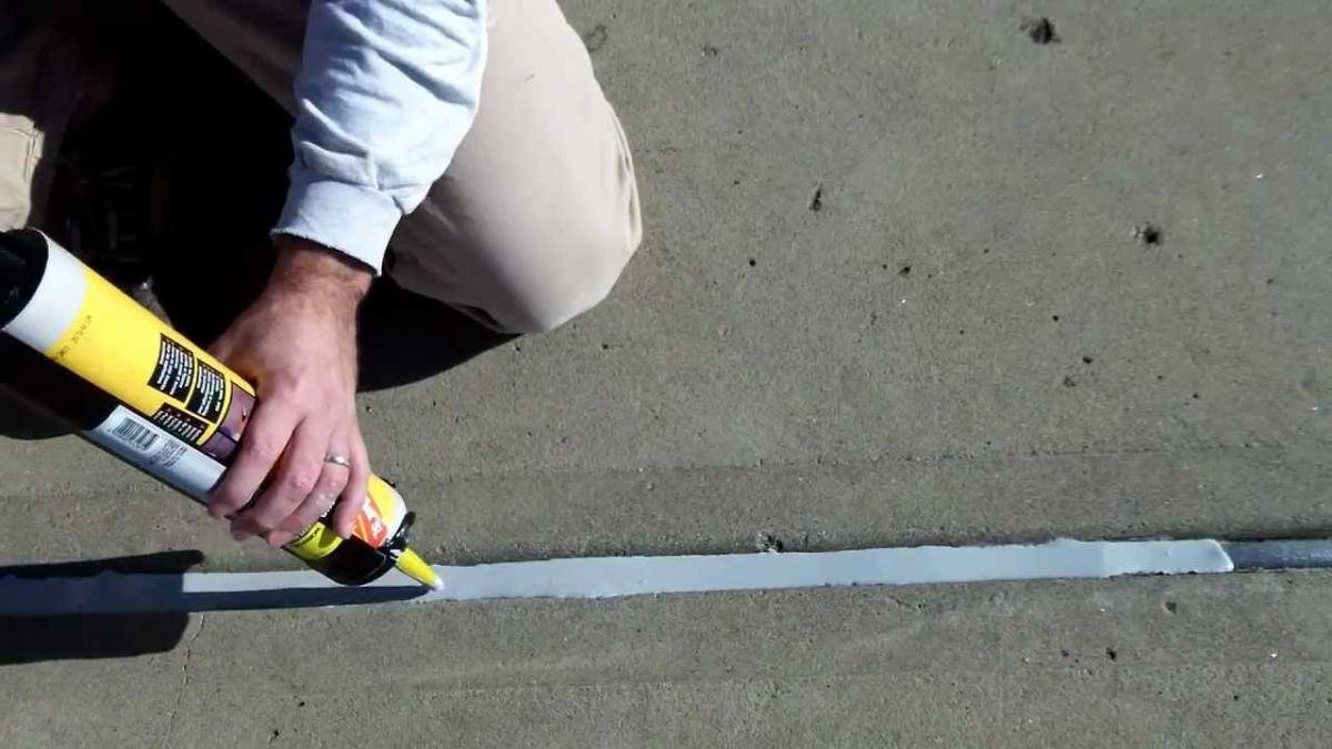 Нарезка деформационных швов в бетонном полу и стяжке
