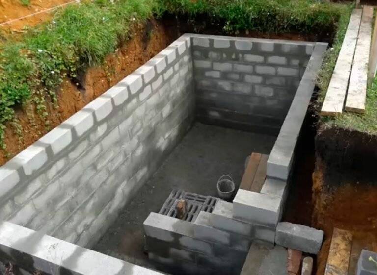 Блоки для погреба какие лучше? - капитальное строительство