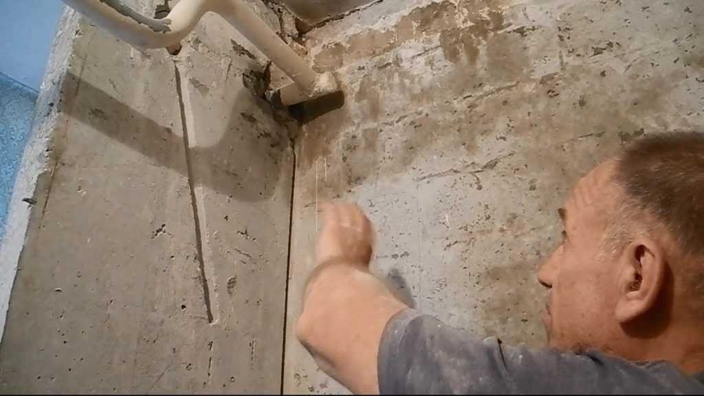 Штукатурка стен в ванной: выбор состава, пошаговая инструкция по оштукатуриванию