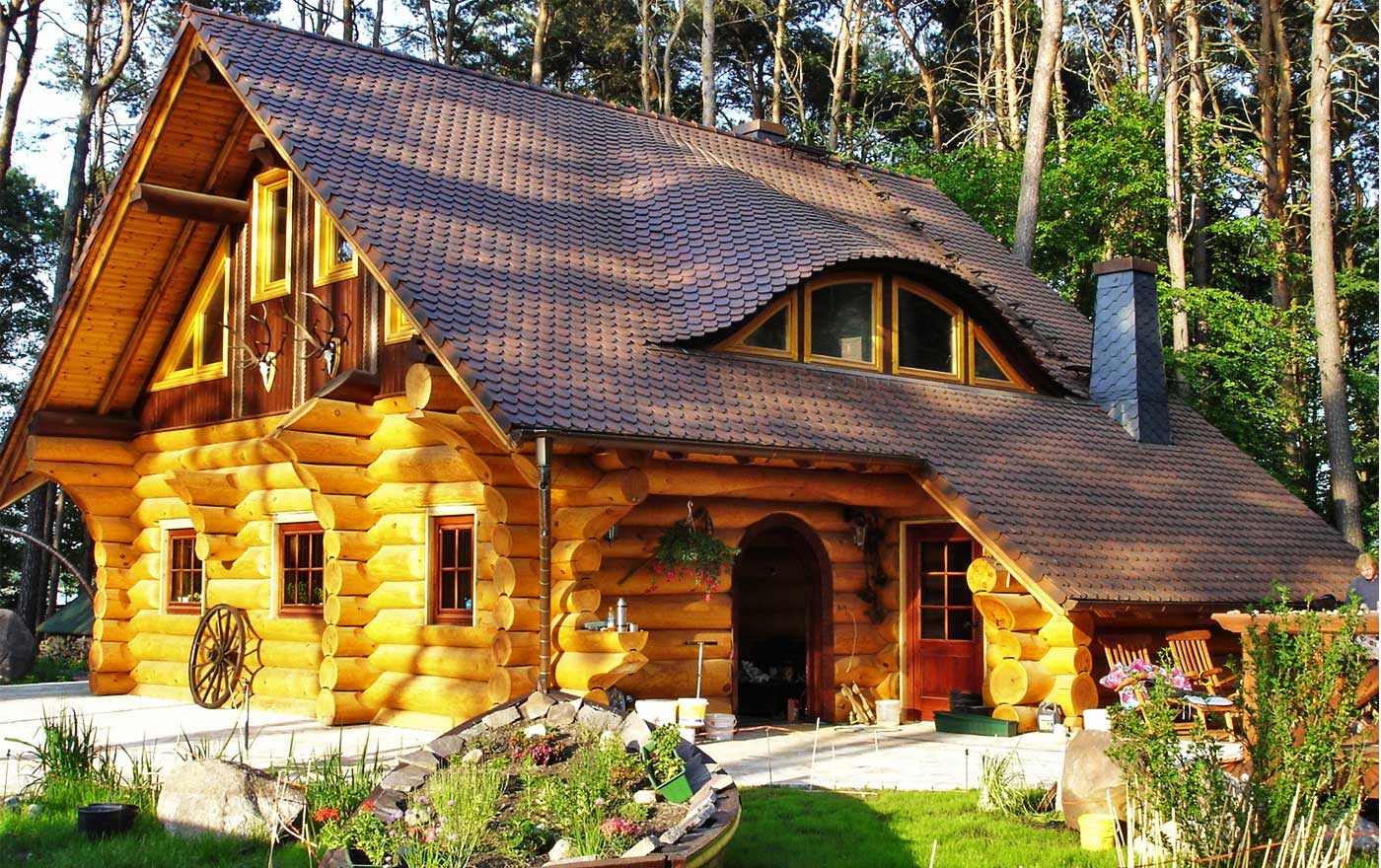 Какой деревянный дом лучше выбрать